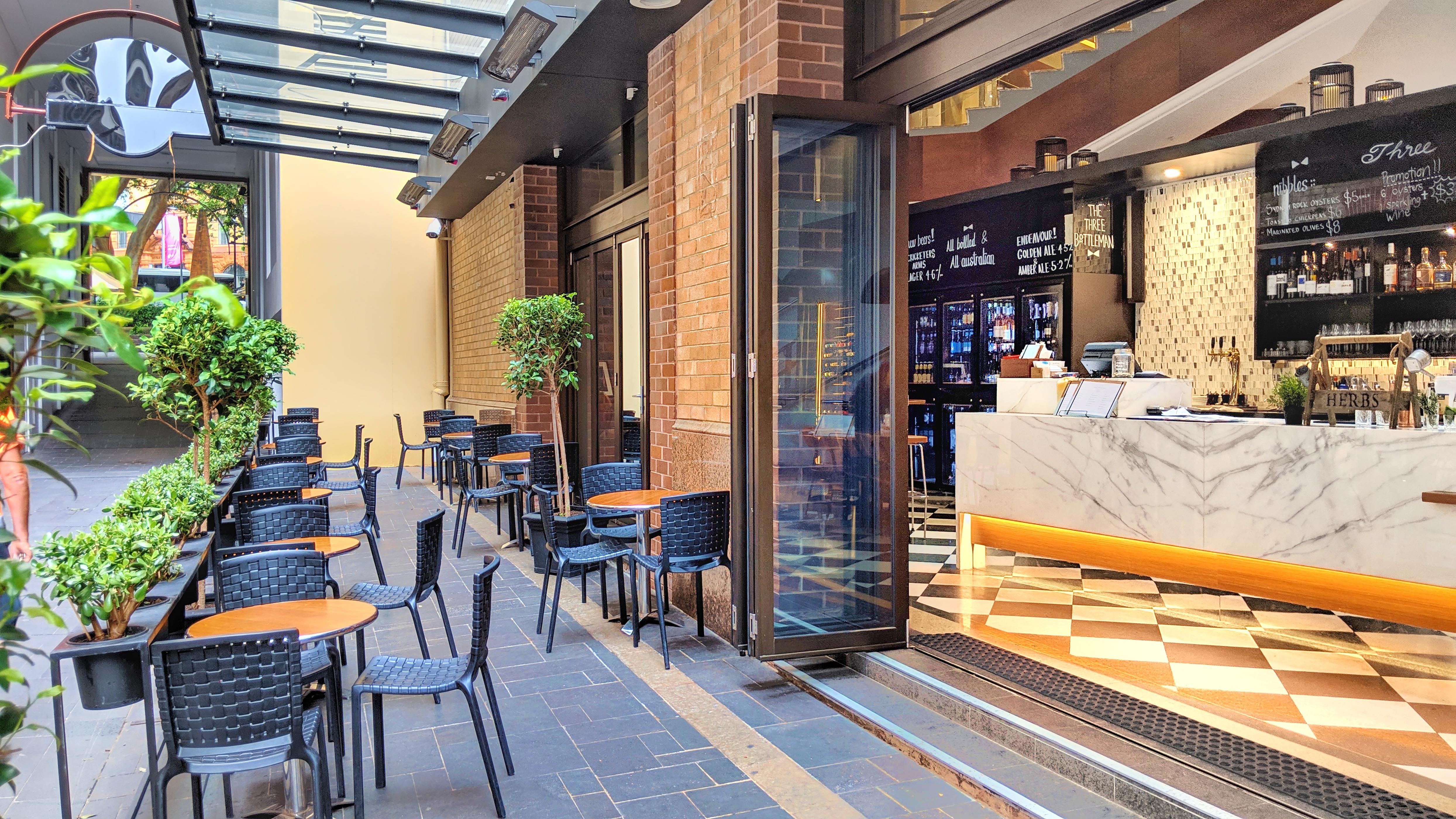 فندق سيدني هاربور ماريوت أت سيركولار كواي المظهر الخارجي الصورة The interior of the café