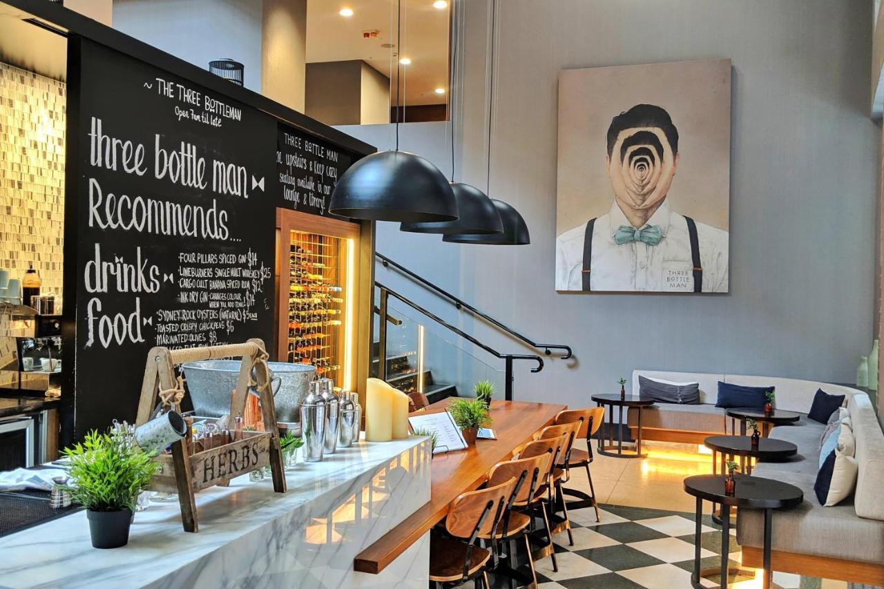 فندق سيدني هاربور ماريوت أت سيركولار كواي المظهر الخارجي الصورة The interior of Three Little Pigs