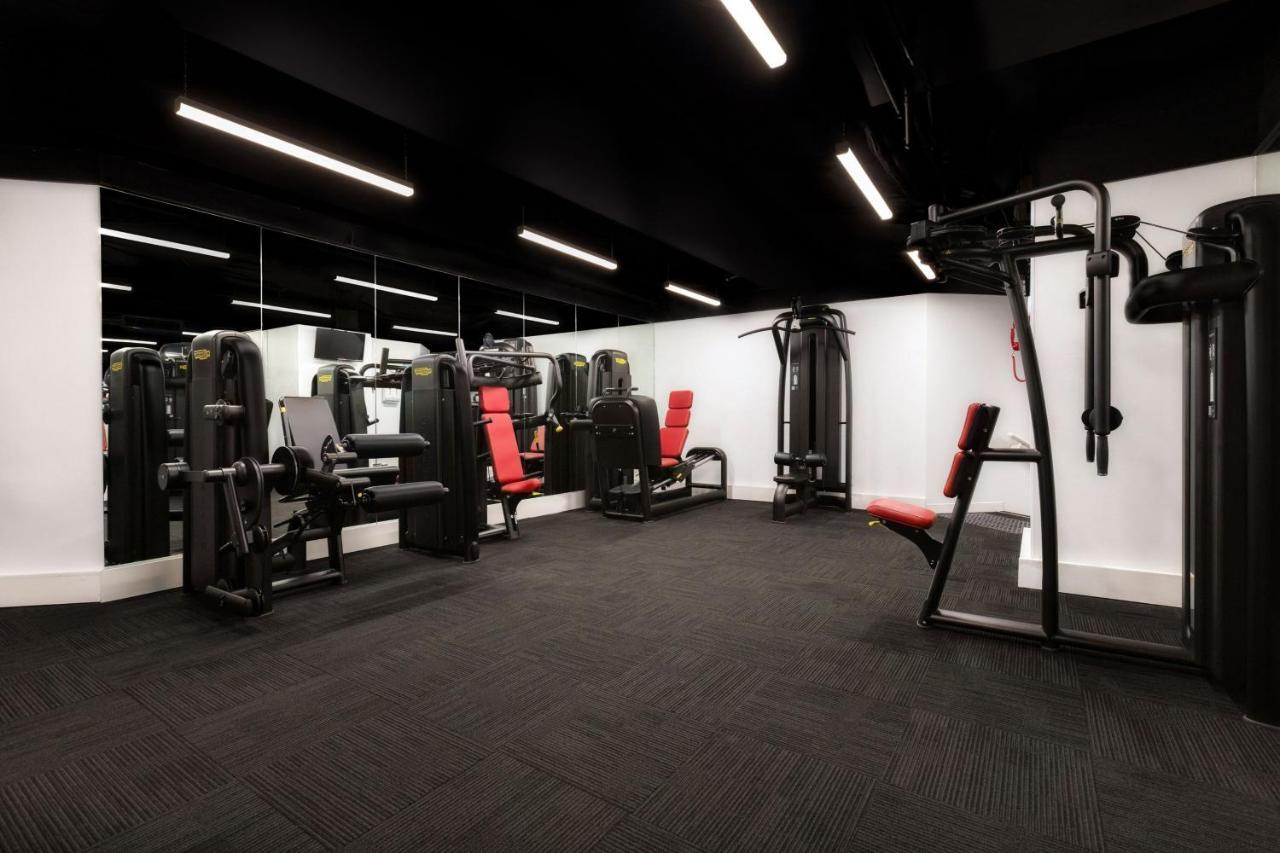 فندق سيدني هاربور ماريوت أت سيركولار كواي المظهر الخارجي الصورة The gym at the London Bridge Academy